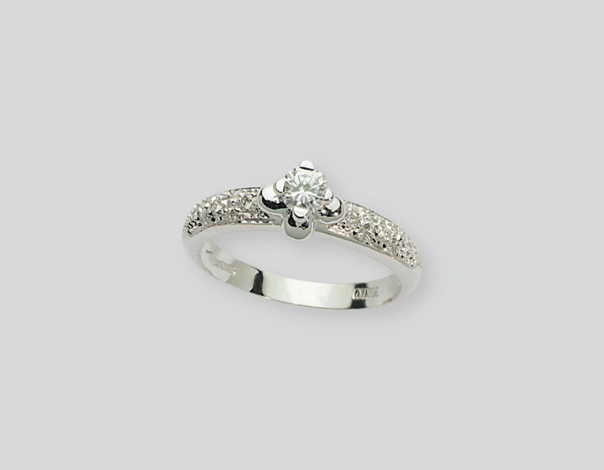 Anello Solitario Yukiko in Oro 750 con Diamanti - 006342 - KLID303