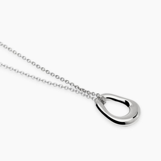 Collana lunga Kidult in acciaio silver con pietre naturali di agata verde alternate lungo la catena - Alfano Gioielli Gioielleria Palermo.