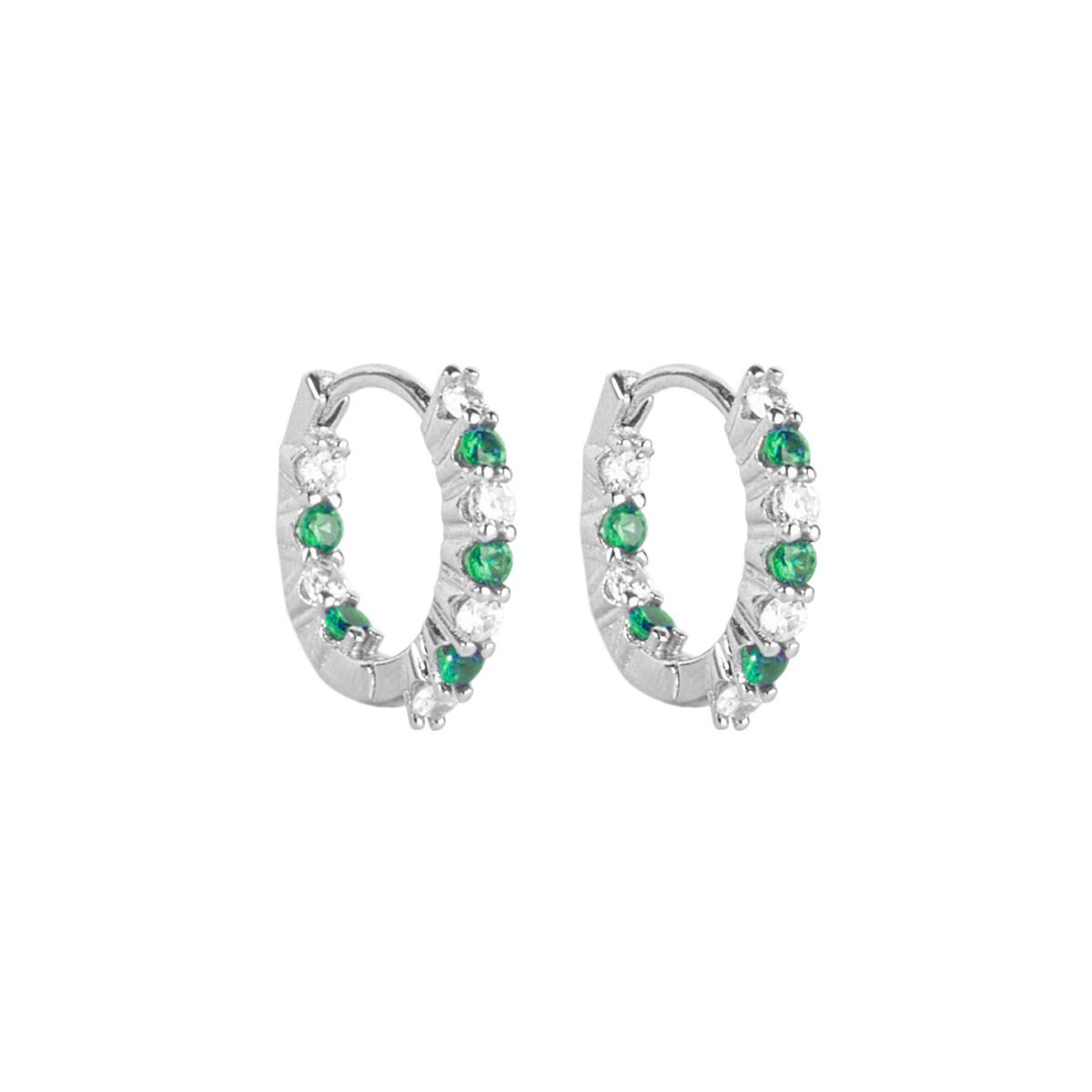 Orecchini Donna ChiMiAma 140234 Gli Orecchini Donna ChiMiAma 140234 sono perfetti per chi cerca un accessorio distintivo e di qualità. Realizzati in argento 925, questi orecchini a goccia sono decorati con zirconi bianchi, offrendo un look elegante e s...
