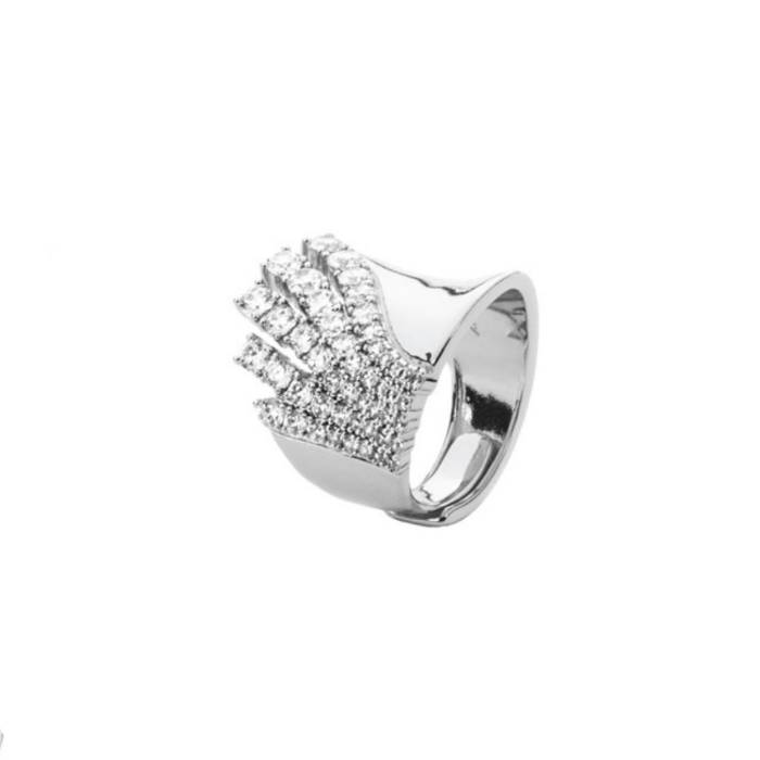 Anello da donna 4US Cesare Paciotti in ottone bianco con fila di zirconi bianchi e logo pugnale centrale a rilievo.