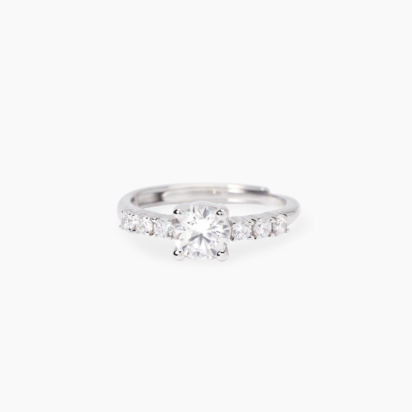 Anello veretta Mabina Jasmine in argento 925 con sette zirconi bianchi taglio brillante incastonati in linea.