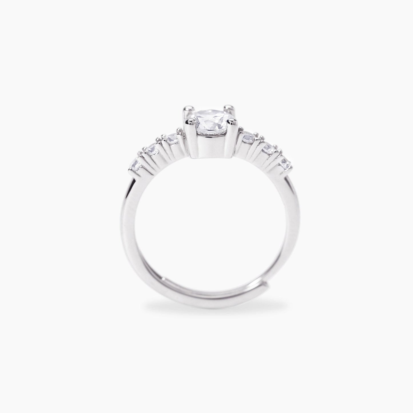 Anello veretta Mabina Jasmine in argento 925 con sette zirconi bianchi taglio brillante incastonati in linea.