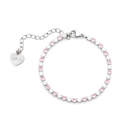 Bracciale da donna in acciaio inossidabile lucido composto da una serie continua di elementi metallici sagomati a forma dell'iconico pugnale Cesare Paciotti, collegati tra loro a formare una catena semirigida. La finitura è interamente specchiata e priva di pietre, mettendo in evidenza la silhouette ripetuta del simbolo del brand.