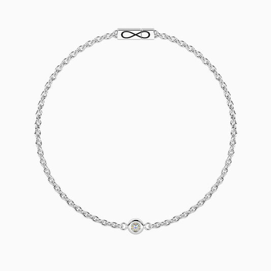 Bracciale rigido Kidult in acciaio silver lucido con ciondolo a cuore e diamante naturale incastonato al centro - Alfano Gioielli Gioielleria Palermo.