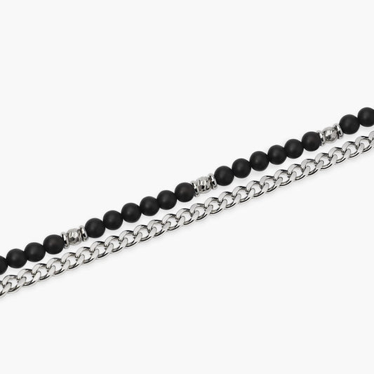 Bracciale a catenina Kidult in acciaio silver con piccole pietre naturali di agata rossa alternate lungo la struttura.