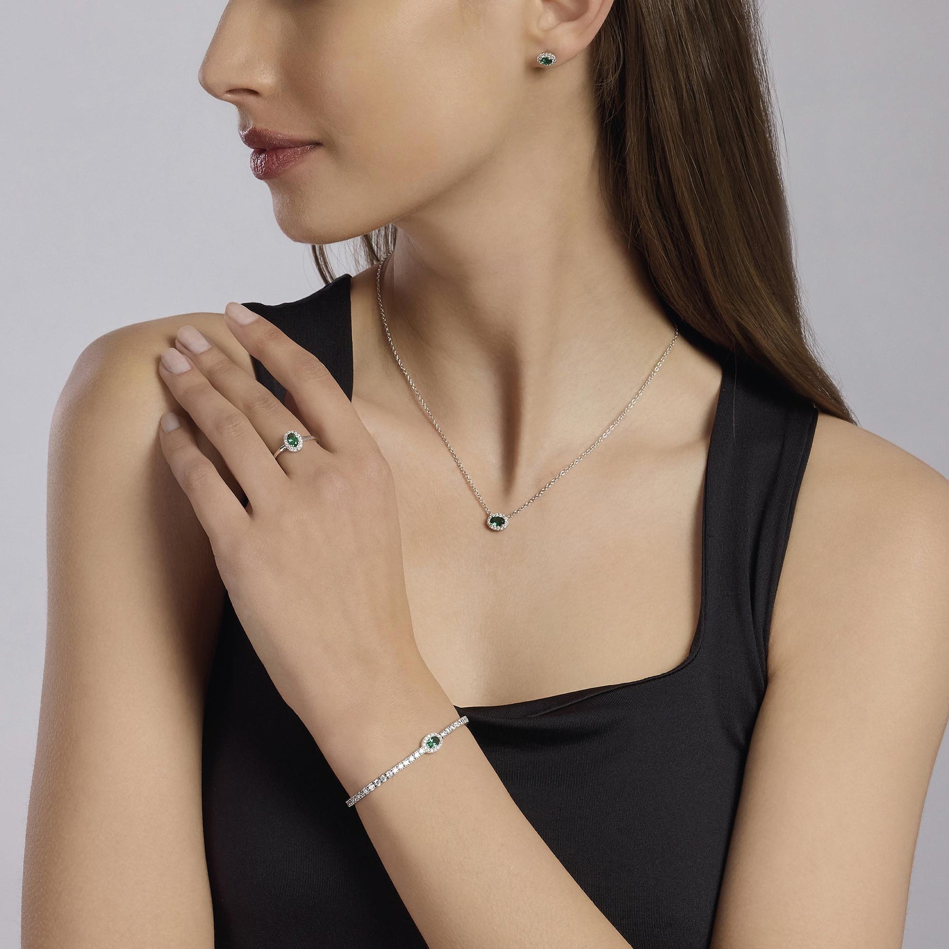 Bracciale MABINA Tennis in argento con smeraldo sintetico ovale - Codice 533742-S