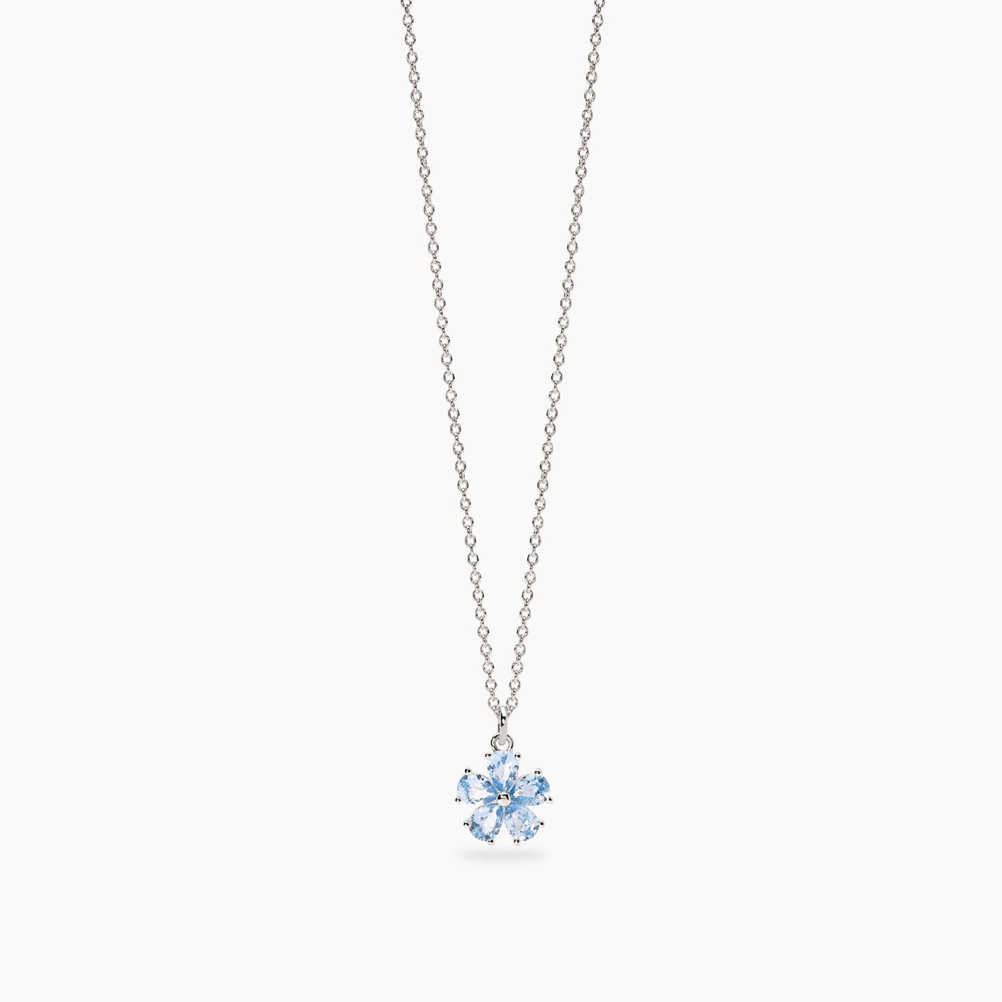 Collana Mabina in argento 925 con pendente punto luce diamante lab grown da 0,12 carati taglio brillante.