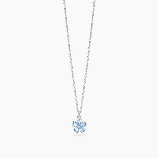 Collana Mabina in argento 925 con pendente punto luce diamante lab grown da 0,12 carati taglio brillante.
