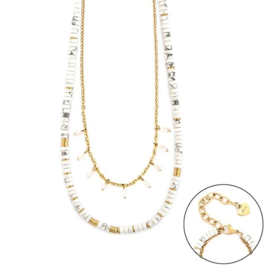 Collana da uomo 4US Cesare Paciotti in acciaio con maglia robusta e pendente a piastrina sagomata ricoperto di zirconi neri lucidi.