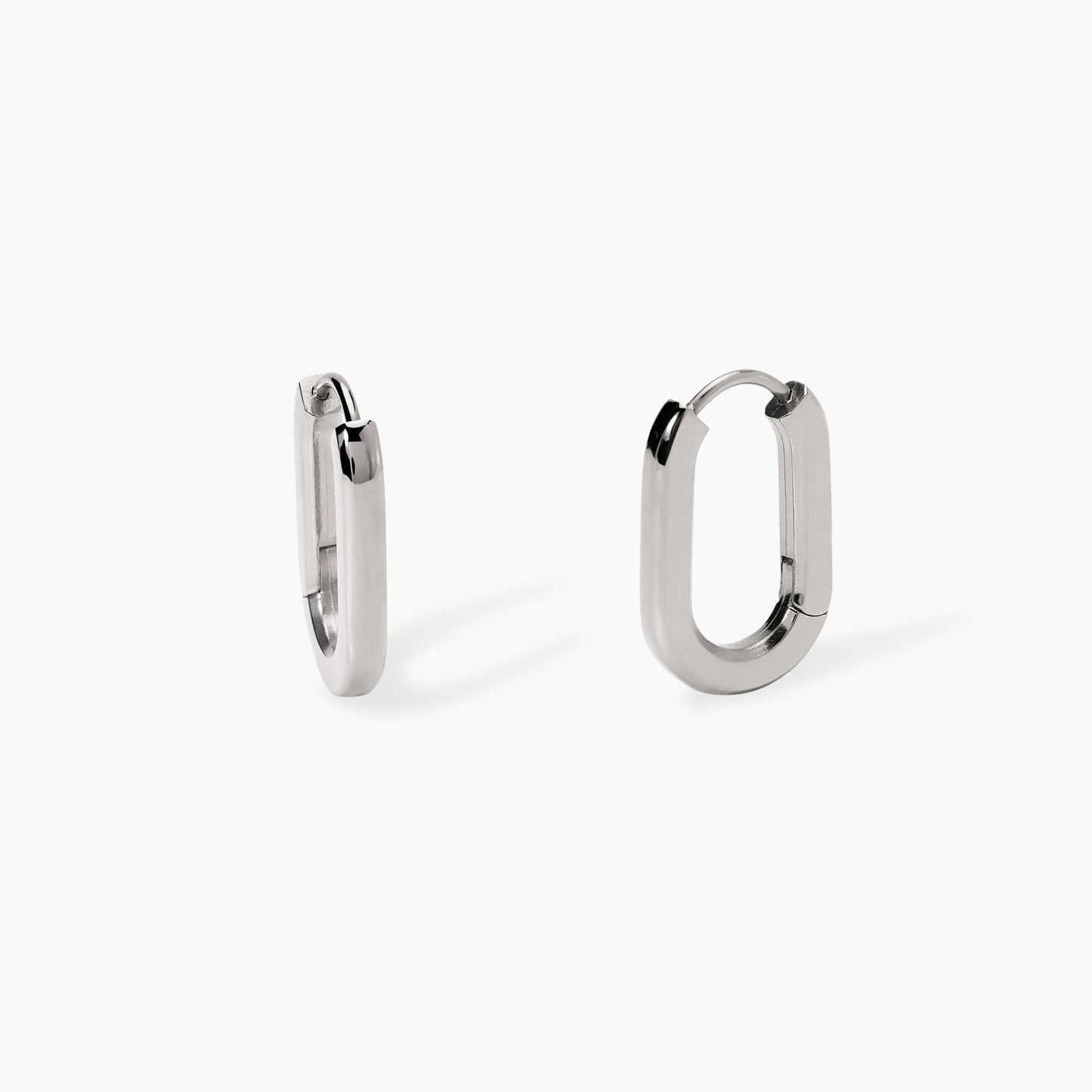 Orecchini a cerchio bombato Kidult linea Chunky in acciaio silver con pietre di agata nera - Alfano Gioielli Gioielleria Palermo.