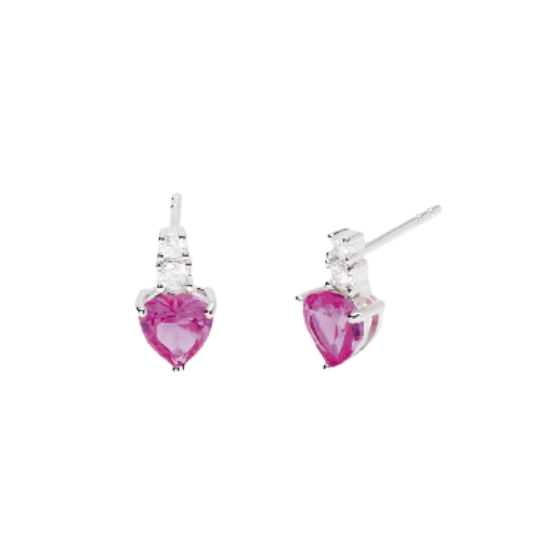 Orecchini a lobo Mabina in argento 925 a goccia bombata lucida con due diamanti lab grown da 0,05 carati ciascuno incastonati.