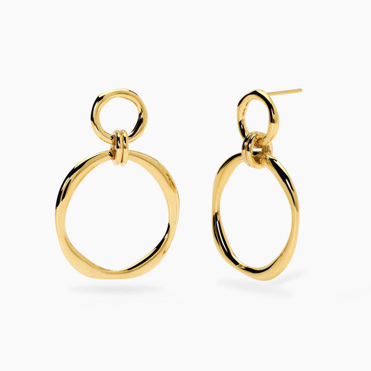 Acquista gli orecchini pendenti Kidult 861088 Style. In acciaio 316L con pietre di Agata Blu naturale. Eleganza, luce e colore su Alfano Gioielli, la tua gioielleria a Palermo.
