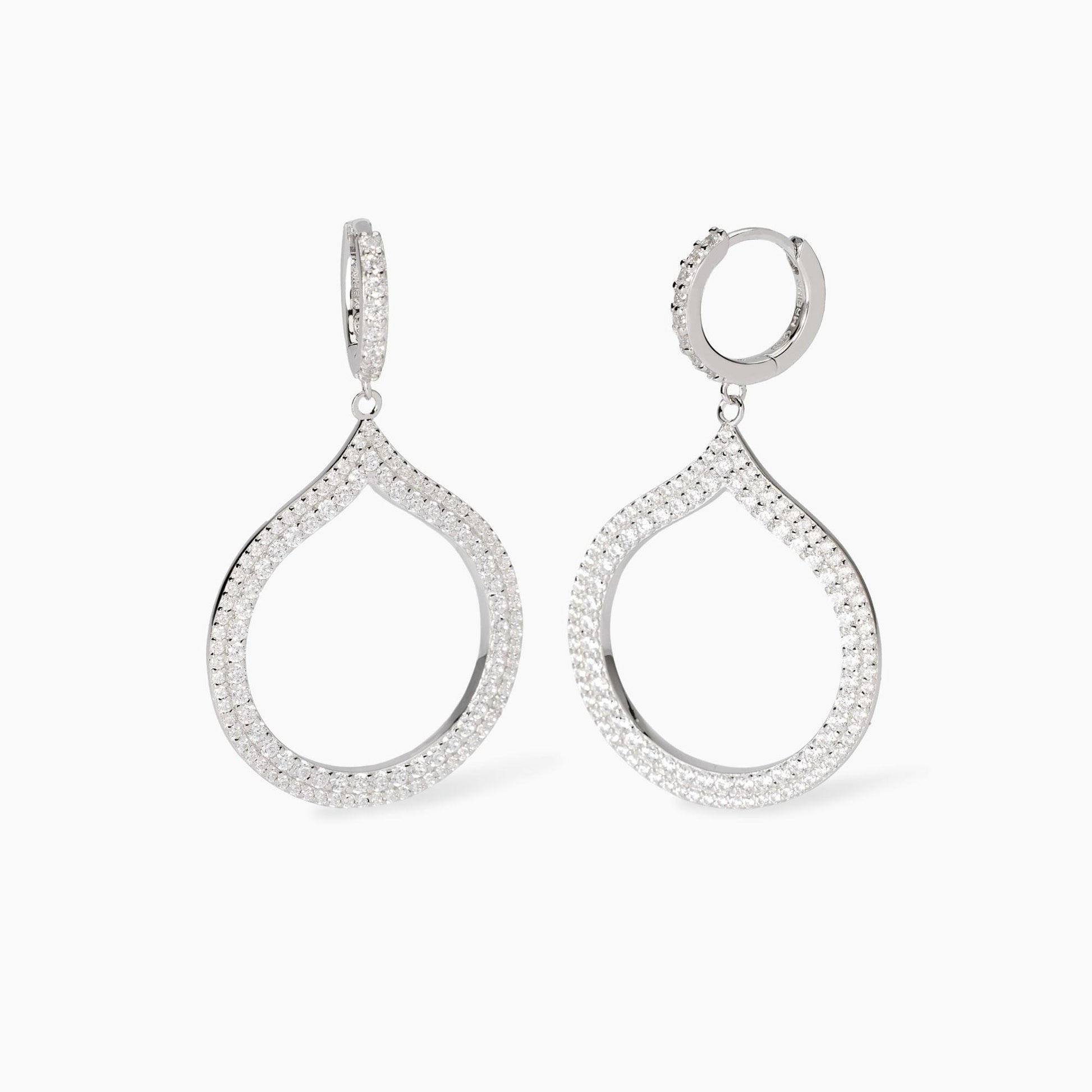 Orecchini a Cerchio con Pendente Goccia in Argento e Zirconi - Penelope 563859