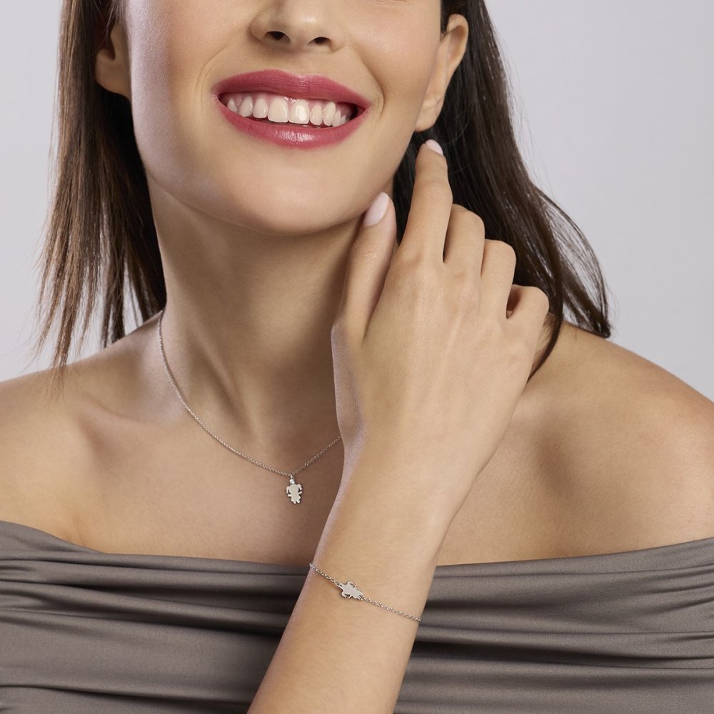 Collana Mabina in argento 925 con pendente punto luce in diamante lab grown taglio brillante a 4 griffe.